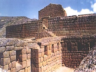 Ingapirca - Templo desde el Akllahuasi